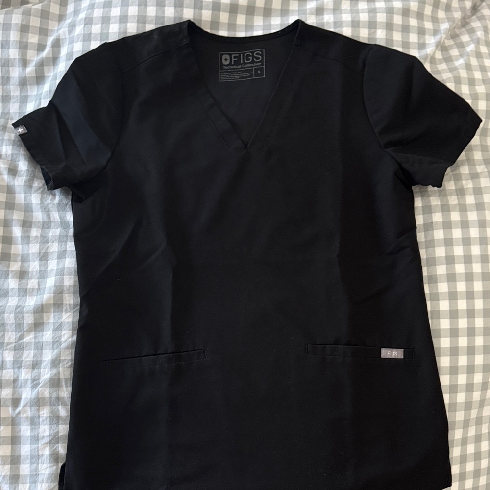 Figs Jet Black V-Neck Scrub Top